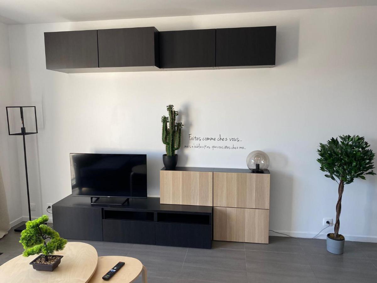 Gold Cocoon T3 74M2 Proche Centre Ville Villejust Exteriör bild